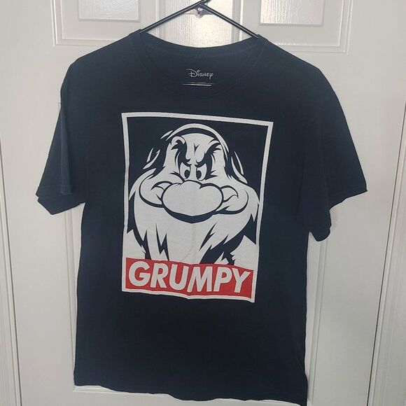 Disney -  Grumpy T-Shirt - Size Medium - Picture 1 of 3